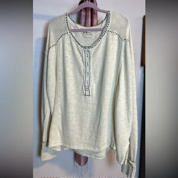 NWOT Free People - We the Free Taylor Henley Small - Picture 7 of 10